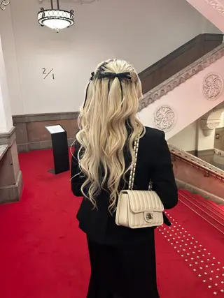 ロング カラー/エクステ 🤍ルナのヘアスタイル