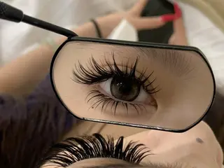 マツエク・マツパ ワンホンデザイン 専門店のマツエク・マツパデザイン