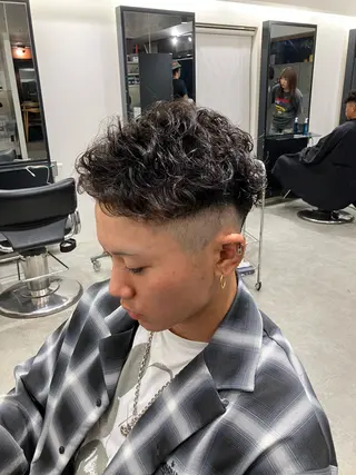 パーマ RETOUCH by fifth メンズサロン【レタッチ バイ フィフス】所属・fifth原宿 A:Ri🧸のヘアスタイル