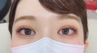 ネイル マツエク・マツパ アイブロウ Nail&eye Belire 新宿のネイルデザイン
