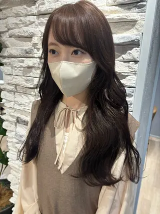 ロング Maki /カラー/ブリーチのヘアスタイル