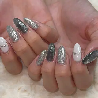 ネイル 黒川 実祐のネイルデザイン