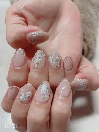 ネイル ネイルサロンTiara所属・戸倉 千秋のネイルデザイン