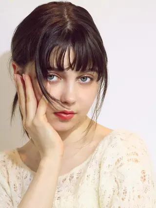 ミディアム ROBBY 表参道yuseiのヘアスタイル