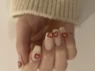 ネイル Rainrain💧 パーツ豊富、やり放題のネイルデザイン