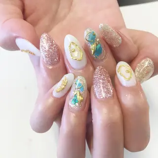 ネイル SHINE NAILのネイルデザイン