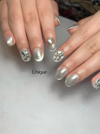 ネイル Unique 【ユニーク】のネイルデザイン