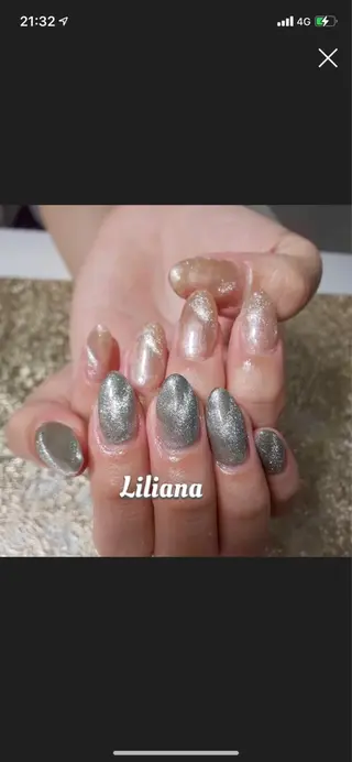 ネイル 艶々の美爪を〜 【リリアーナ】のネイルデザイン