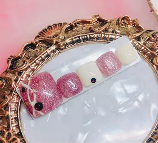 ネイル CROWN プライベートサロンのネイルデザイン