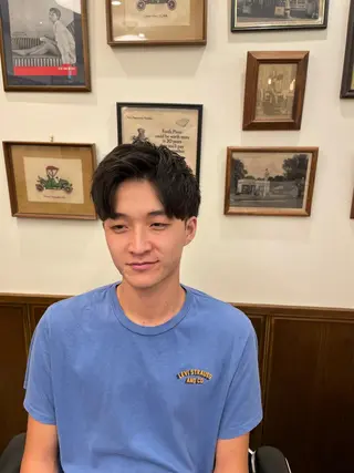 ショート カラー パーマ メンズ カット指名No1漆原 聡のヘアスタイル