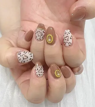 ネイル ぴはくサロン　ネイル あんどアイラッシュのマツエク・マツパデザイン