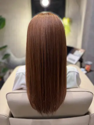 ロング KATSUTA MASAHIROのヘアスタイル