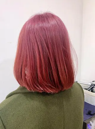 ミディアム 脱白髪染め美容師 竹内涼乃のヘアスタイル