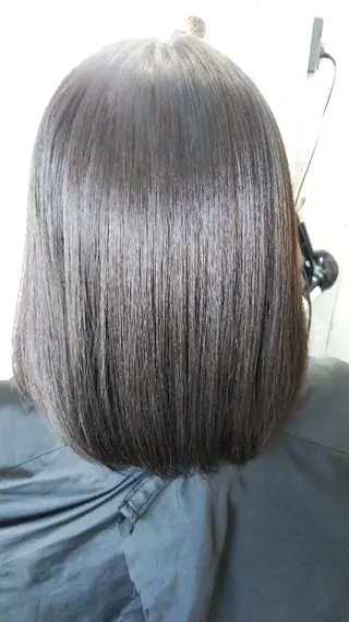 セミロング roots hair design 【ルーツヘアデザイン】所属・【艶髪 縮毛矯正】 松原 勇気のヘアスタイル