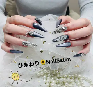 ネイル KiKO 🌻ひまわりサロンのネイルデザイン