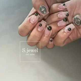 ネイル S♡JEWEL所属・S. JEWELのネイルデザイン