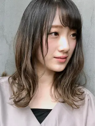 ミディアム カラー Mogami Kengoのヘアスタイル