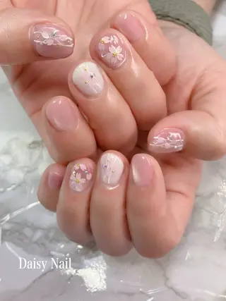 ネイル Daisy Nail所属・Daisy Nailのネイルデザイン