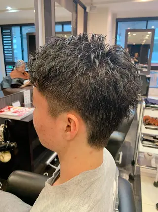 パーマ メンズ 藤本 麻衣のヘアスタイル