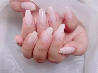 ネイル KARI ネイルサロンのネイルデザイン