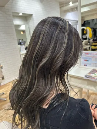 ロング カラー ヘアアレンジ 久米 治仁のヘアスタイル