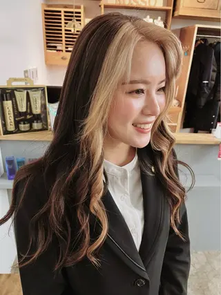 ロング ROSSO Hair＆SPA  香椎宮前店所属・SHIINA 香椎宮前店のヘアスタイル