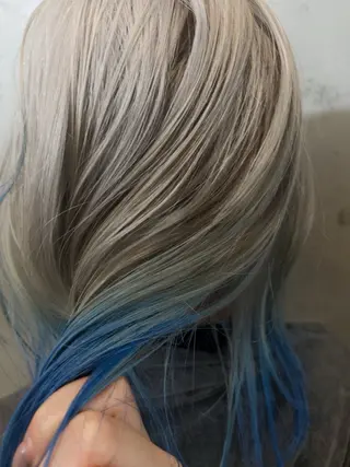 ミディアム カラー NORA Harumi🌞のヘアスタイル