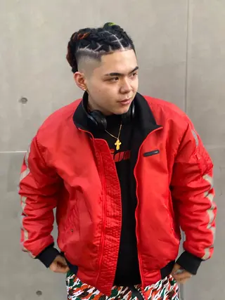 ショート 中元 淳のヘアスタイル