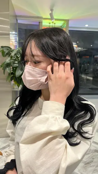 ロング カラー ネイル mai🤍縮毛酸性ス トレート/アイリストのヘアスタイル