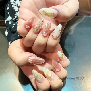 ネイル Sunny.Roa fujiのネイルデザイン