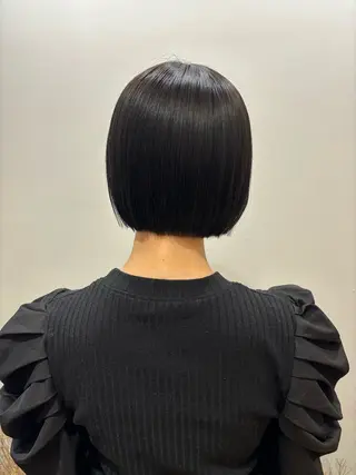 ショート Megu/ベージュ/ 透明感カラーのヘアスタイル