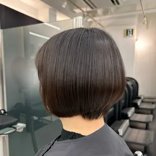ショート 高橋 沙央のヘアスタイル