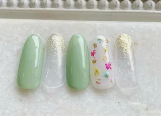 ネイル Satomi  のネイルデザイン