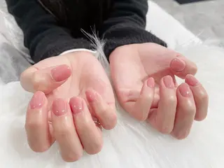 ネイル リスブラン AYUMI 🍎のネイルデザイン