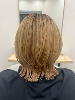 ミディアム 疋田 伽菜子のヘアスタイル