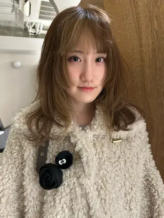 ロング カラー yewscent / konaのヘアスタイル