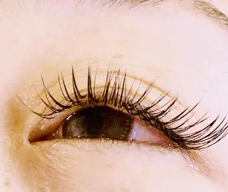 マツエク・マツパ s.i.m eyelash creation所属・鐵野 由香莉のマツエク・マツパデザイン
