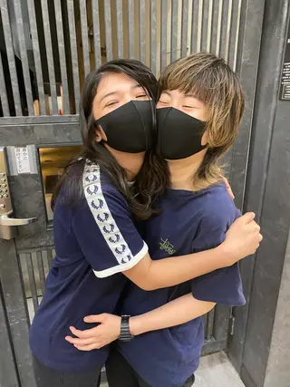 セミロング ウルフカット／吉村 桃子のヘアスタイル