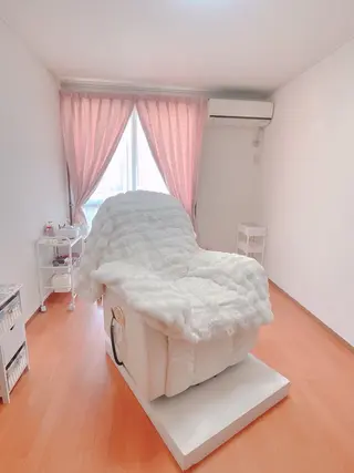 🌼ひとみ 🌼束感/韓国まつパのマツエク・マツパデザイン