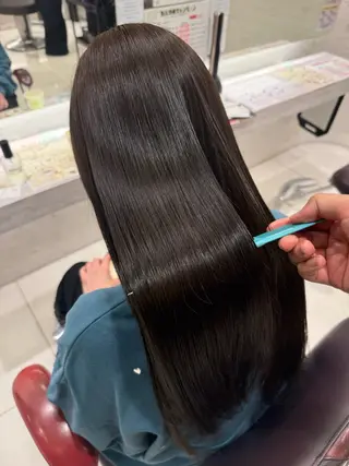 ロング カラー EARTH 山﨑龍馬のヘアスタイル