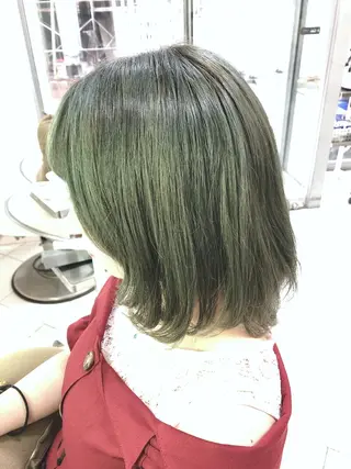 ミディアム カラー 保住 亮太のヘアスタイル