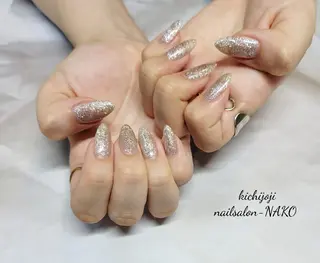 ネイル Salon-NAKO 🐷shirai🐷のネイルデザイン