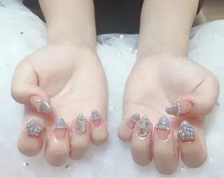 ネイル Bél Nail salonのネイルデザイン
