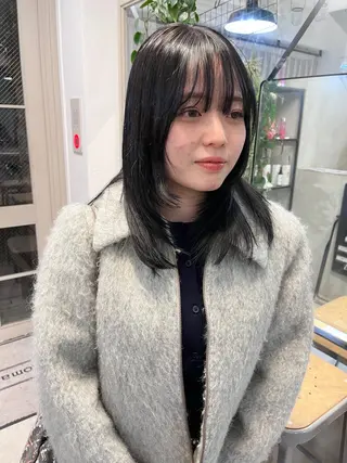 ミディアム カラー ナチュラルなhair / ヨシダトモキのヘアスタイル