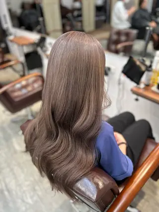 ロング 愛されハイトーン 🍓YURINAのヘアスタイル