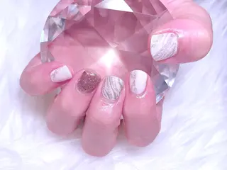 ネイル Nailsalon Dahliaのネイルデザイン
