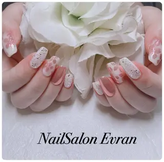 ネイル Nail salon Evranのネイルデザイン