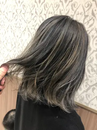 ショート カラー Agu hair lever所属・NewOpen🎉 渡部来紀のヘアスタイル