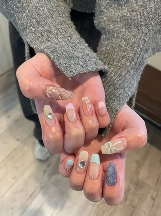 ネイル Lily Beauty天神西通り店所属・坂田 美生のネイルデザイン