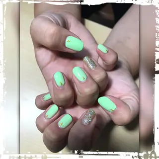 ネイル ECLAT エクラ所属・寺山 千鶴のネイルデザイン